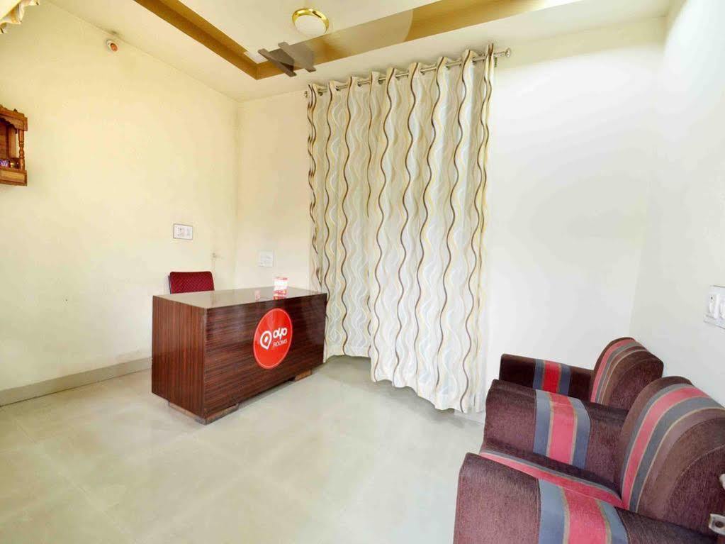 Apartment Oyo Bhawar Kuan